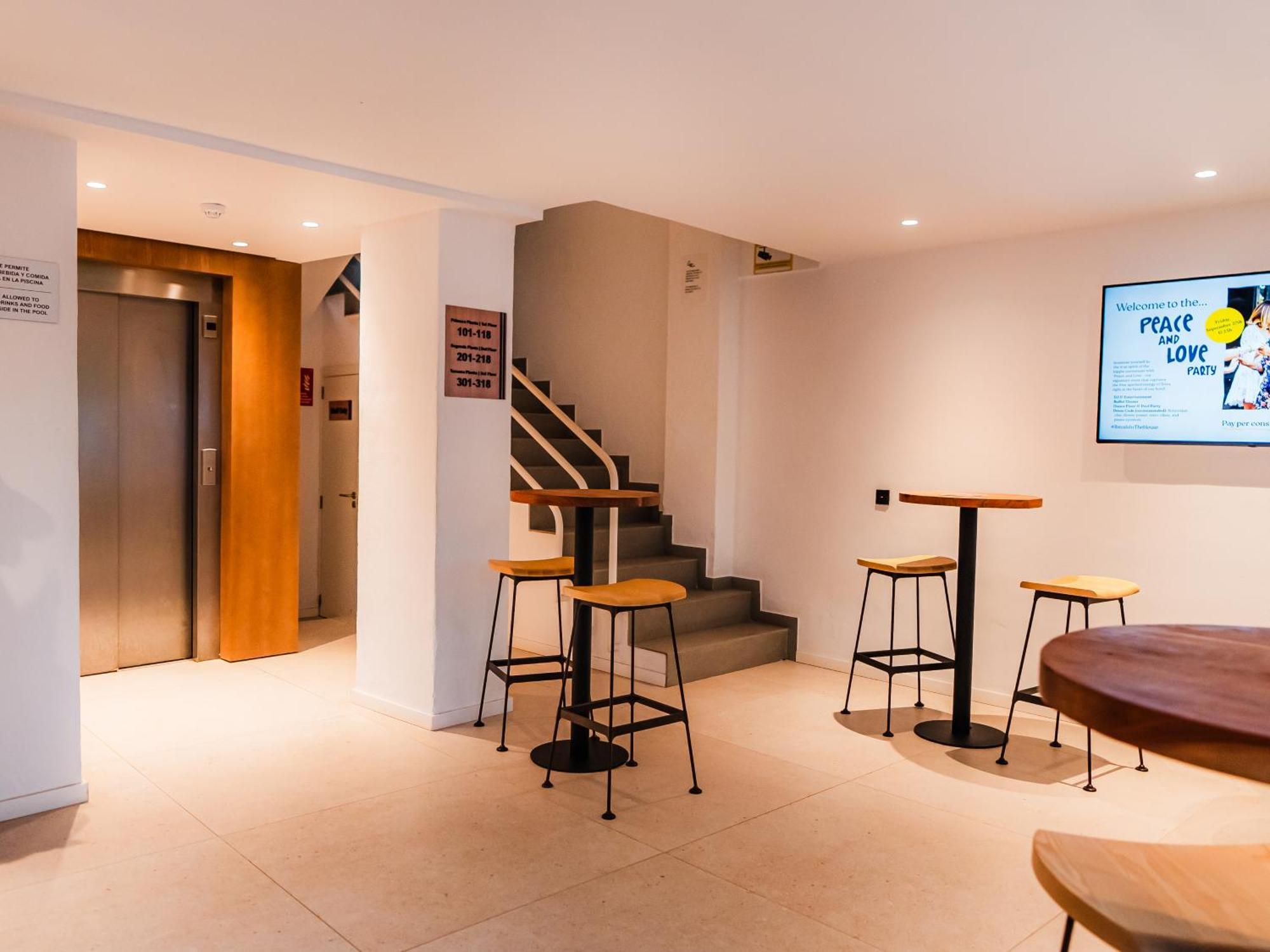 Aparthotel Casita Blanca - Adults Only San Antonio  Kültér fotó